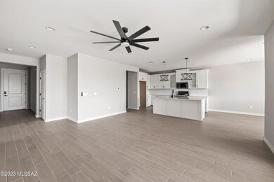05-Living Area
