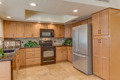11_2042_S_Saguaro_Cr_-11_mls