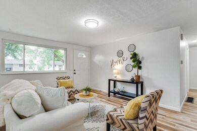 4040 Randell Rd, Columbus, OH 43228 - photo 7