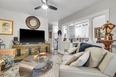 3830 Shaw Blvd unit A, Saint Louis, MO 63110 - photo 2