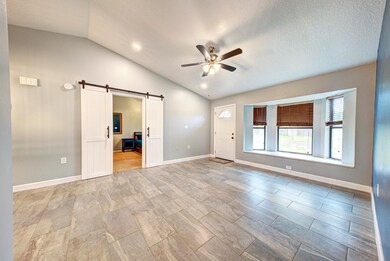 living room (8)