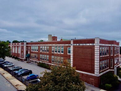 171 Ogrady St unit 305, Fall River, MA 02720 - photo 4