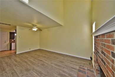 1016 Chowning Ave, Edmond, OK 73034 - photo 6