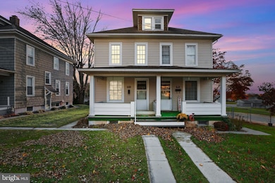 977 Baltimore St, Hanover, PA 17331 - photo 3