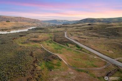 133 Rabbit Rock Ln, Malaga, WA 98829 - photo 2