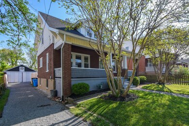2155 Mountain View Terrace SW-large-004-