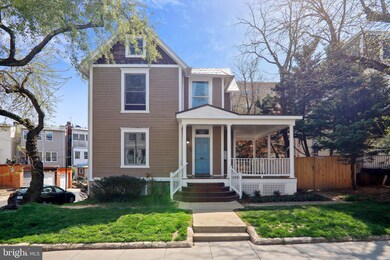 3423 Brown St NW unit 302, Washington, DC 20010 - photo 2