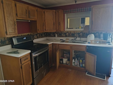 2611 Holmes Creek Rd, Vernon, FL 32462 - photo 7