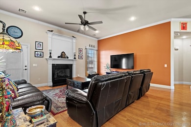 5719 Ashbrook Dr, Bartlesville, OK 74006 - photo 7