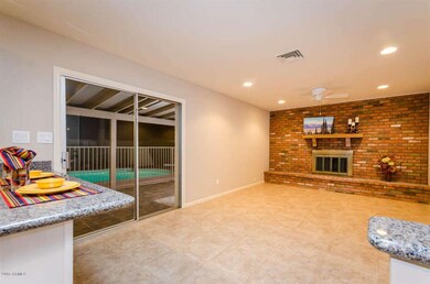 928 W Kiva Ave, Mesa, AZ 85210 - photo 3