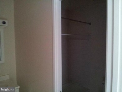 10474 Faulkner Ridge Cir, Columbia, MD 21044 - photo 5