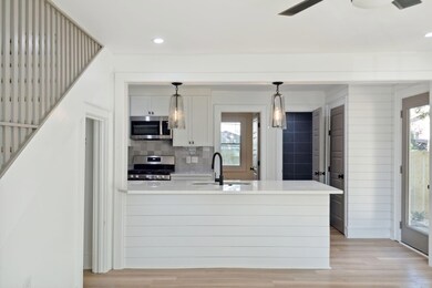 937RutledgeAve-KeenEyeMarketing-008