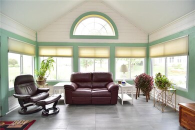 Relax and enjoy the serenity of privacy and nature