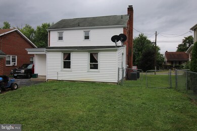 357 Brown St, Strasburg, VA 22657 - photo 3