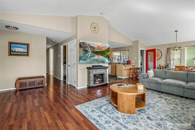 713 N Reed St, Sedro Woolley, WA 98284 - photo 4