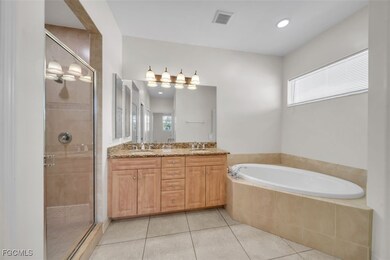 724 SW 47th St unit 205, Cape Coral, FL 33914 - photo 5