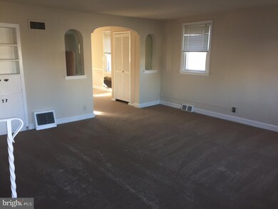 4300 Sheffield St, Philadelphia, PA 19136 - photo 4