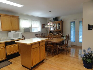 493 N Shore Rd, Spofford, NH 03462 - photo 3