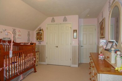 1605 EDGEBROOK RD- BEDROOM 3 1