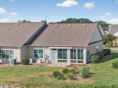 4172 Cambridge Cove Cir SE unit 1, Southport, NC 28461 - photo 6