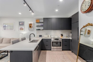 1601 Park Ave unit 303, Denver, CO 80218 - photo 3