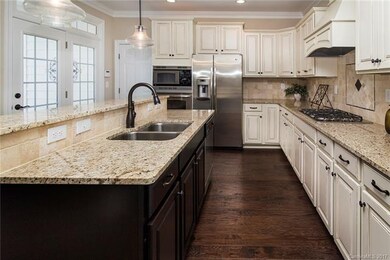 22362 Market St unit 18, Cornelius, NC 28031 - photo 2