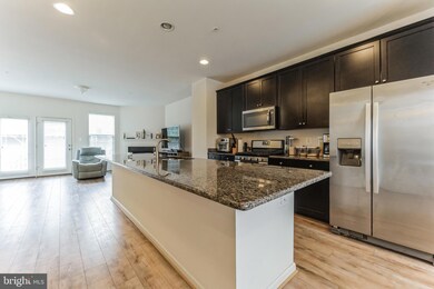 503 Brownstone Ct, Reisterstown, MD 21136 - photo 4