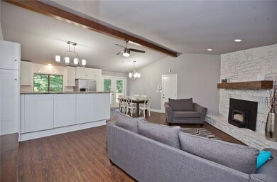 7 Lawson Ln, Bella Vista, AR 72715 - photo 2