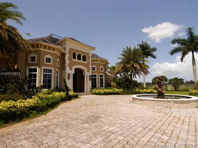 16875 Stratford Ct, Southwest Ranches, FL 33331 - photo 2