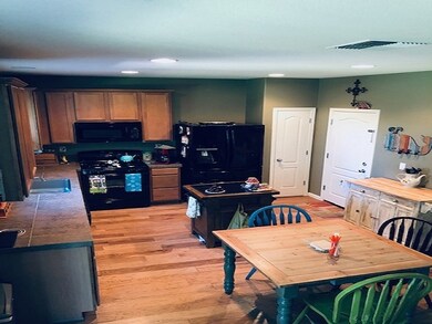 7151 Fox Wood Ln, Sparks, NV 89436 - photo 4