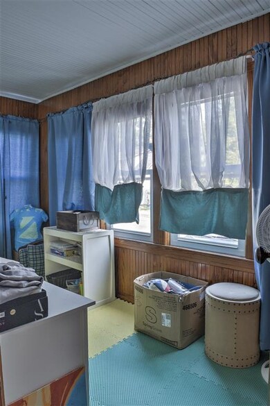 231 Baker St, Keene, NH 03431 - photo 4