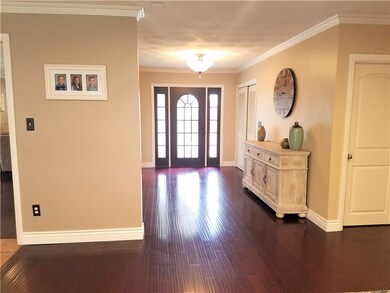 41 Susan Cir, Johnston, RI 02919 - photo 4