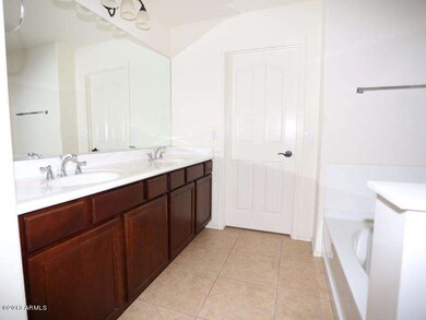 023-264145 - Bath 01 (master)-A