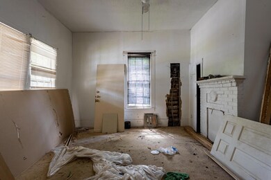 Listing Image1
