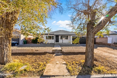 638 Avenue H-12, Lancaster, CA 93534 - photo 2