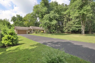 875 Linworth Rd. E.