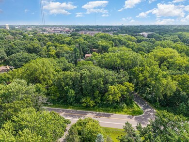 1431 Skiles Ln, Arden Hills, MN 55112 - photo 4