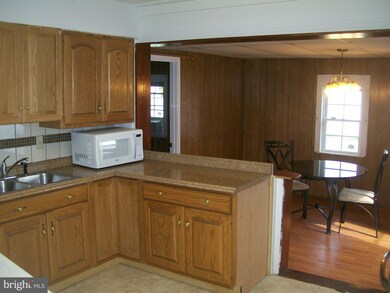 105 Dihedral Dr, Middle River, MD 21220 - photo 5