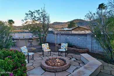 Firepit 1