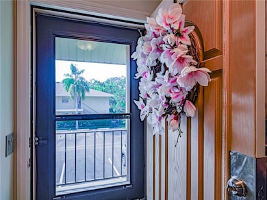 400 18th St unit 5, Vero Beach, FL 32960 - photo 2