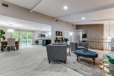 1402 Driftwood Dr, Euless, TX 76040 - photo 4