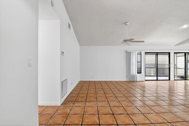 2515 Bedford Mews Dr, Wellington, FL 33414 - photo 6