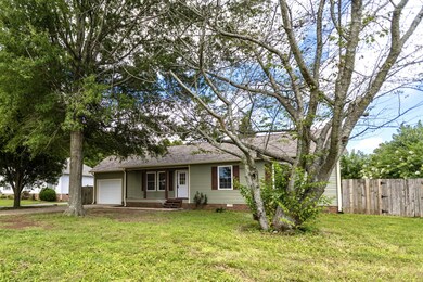 6112 Cayce Ln, Columbia, TN 38401 - photo 4