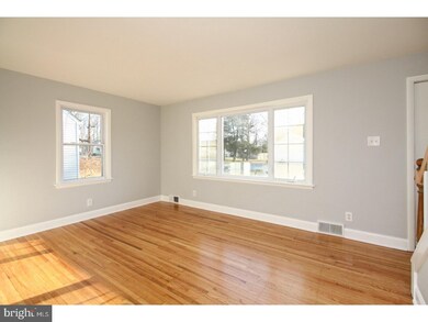 124 W Linden Ave, Lindenwold, NJ 08021 - photo 7