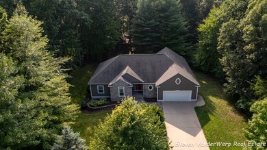 Farmer-Stevo-13811 Devonshire Lane-20230