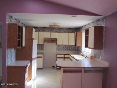 7819 Wedgemont Ct SE, Alto, MI 49302 - photo 6