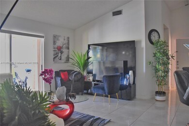 10610 SW 158th Ct unit 305, Miami, FL 33196 - photo 4