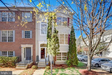 21215 Delevan Way, Germantown, MD 20876 - photo 2