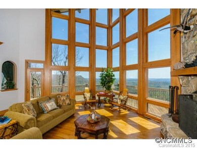 Spectacular Windows and View