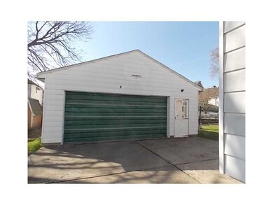 Parking Lot/Garage. Huge, insulated, 2.5 Car Garag